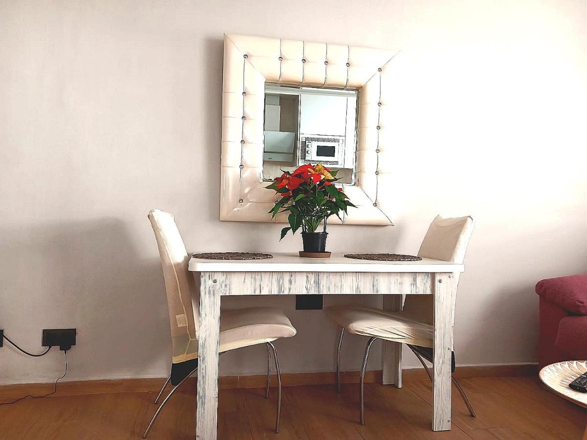 Apartamentos De La Haya & Suite Con Jacuzzi, Junto Al Teatro Romano เมรีดา ภายนอก รูปภาพ