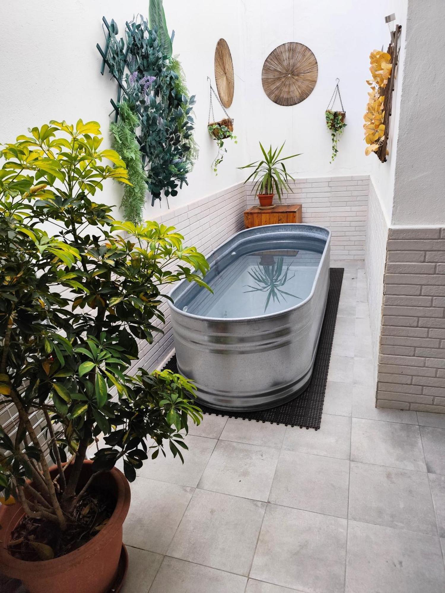 Apartamentos De La Haya & Suite Con Jacuzzi, Junto Al Teatro Romano เมรีดา ภายนอก รูปภาพ